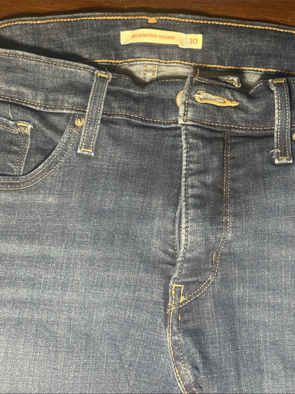 Levi’s 311 Shaping Skinny Size 30 Fits Like 8-10)